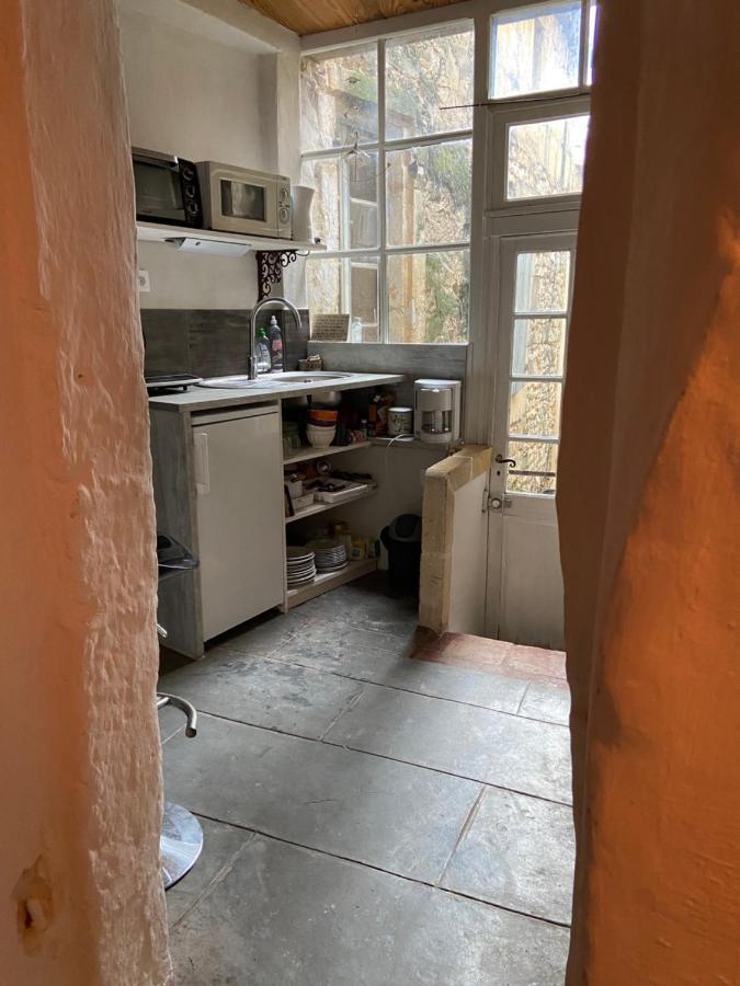 Les Chambres D'Elise Collias Exteriör bild